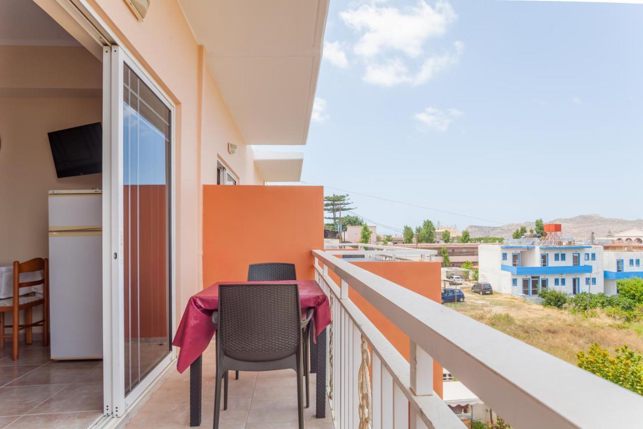 Christine Seaside Apartments In Chania Stalos Exterior photo